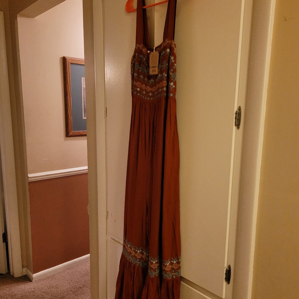 Natural life jumpsuit